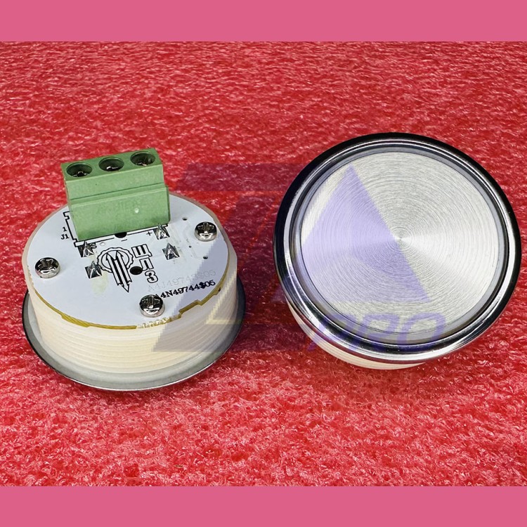 Кнопочный модуль A4N49744$05 красная подсветка "без символов" BBP-R331-CMNNT-D-R-BLN (EA2400S-D-R-BLN) ЩЛЗ